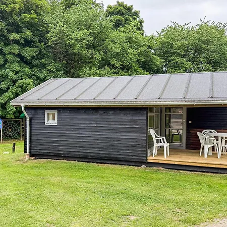 2 Bedroom Beautiful In Holiday home Vejle