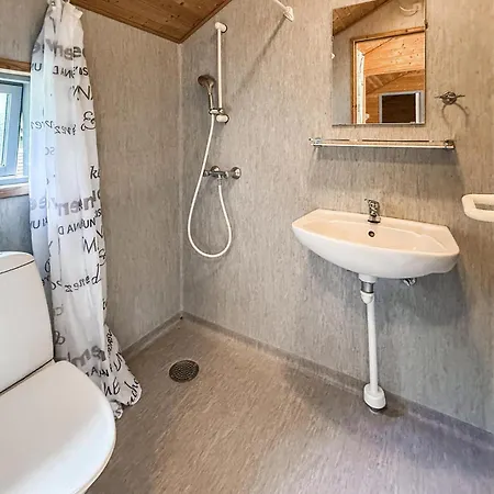 2 Bedroom Beautiful In Holiday home Vejle